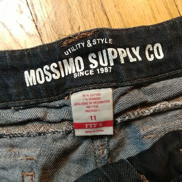 Mossimo Supply Co. jean shorts size 11 - Picture 2 of 7